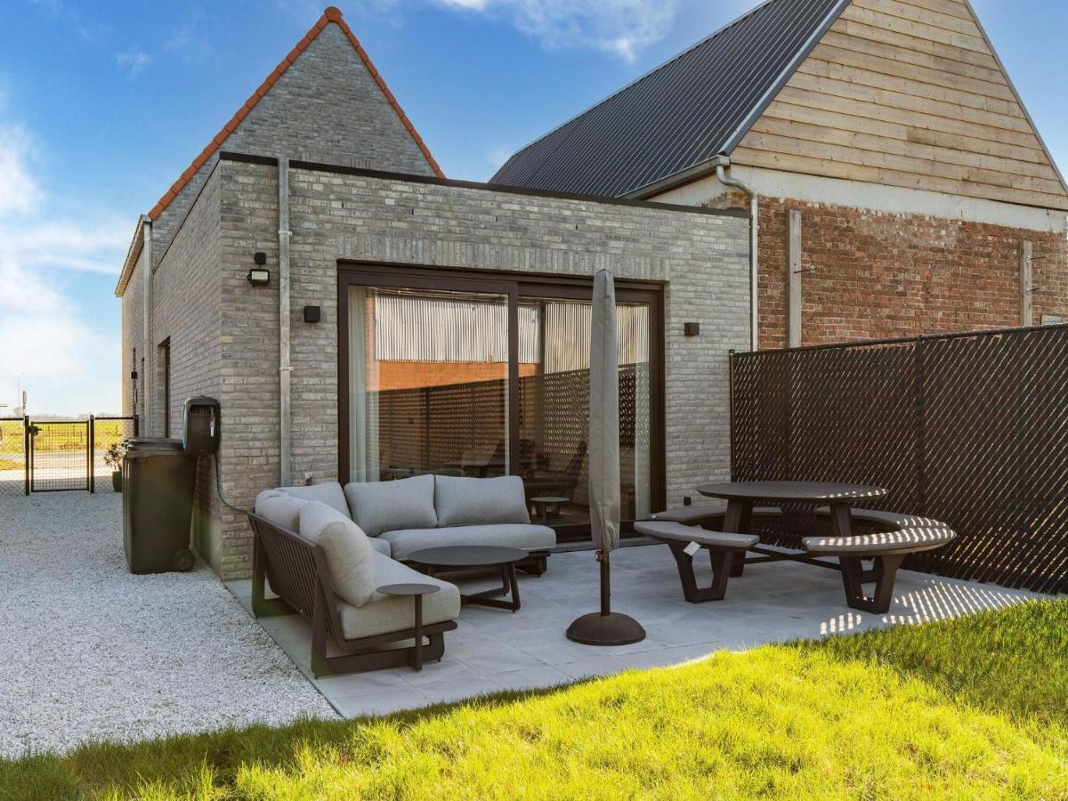 Modern With Garden Aardenburg